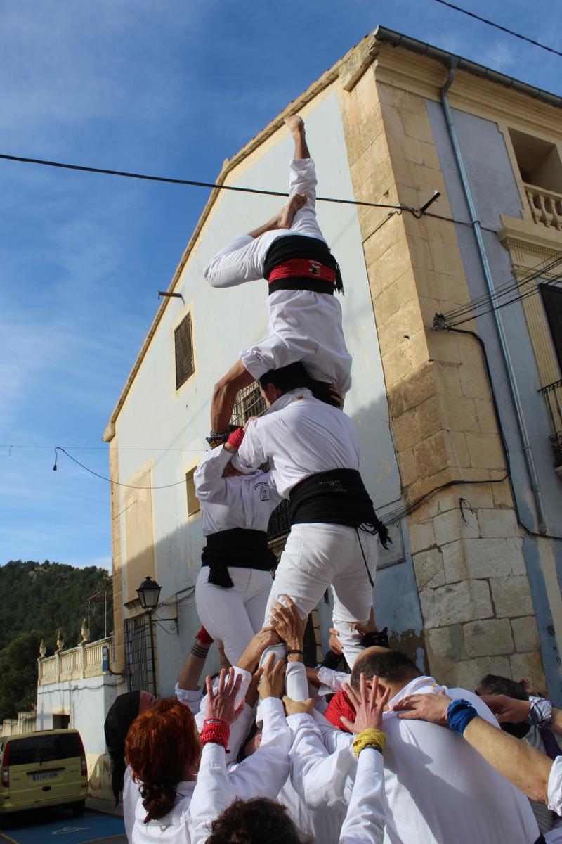 Figuereta durant l'actuació a Penàguila, desembre de 2025
